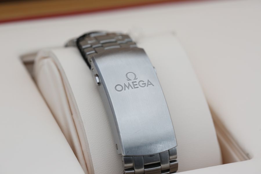 Omega Seamaster Diver 300m 210.30.42.20.03.001